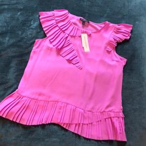 NEW Banana Republic ruffle top, Size Large Petite